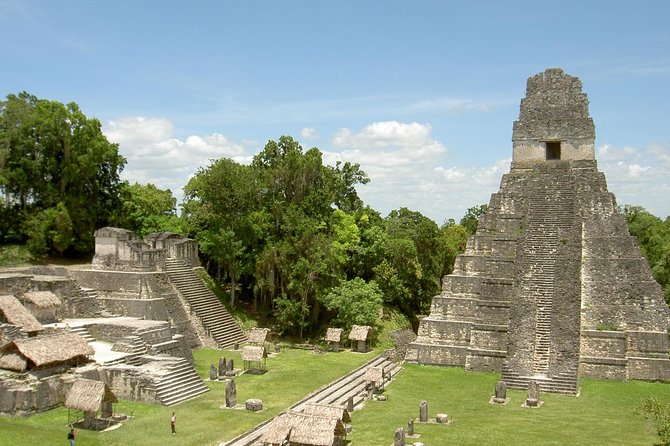 2-Day Mayan Ruins Tour of Tikal and Yaxha from Flores - Day two at Yaxha: lakes, plazas, and a quieter pace