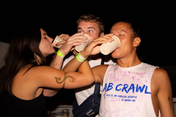 Antigua Bar Crawl - What the Antigua Bar Crawl is really offering