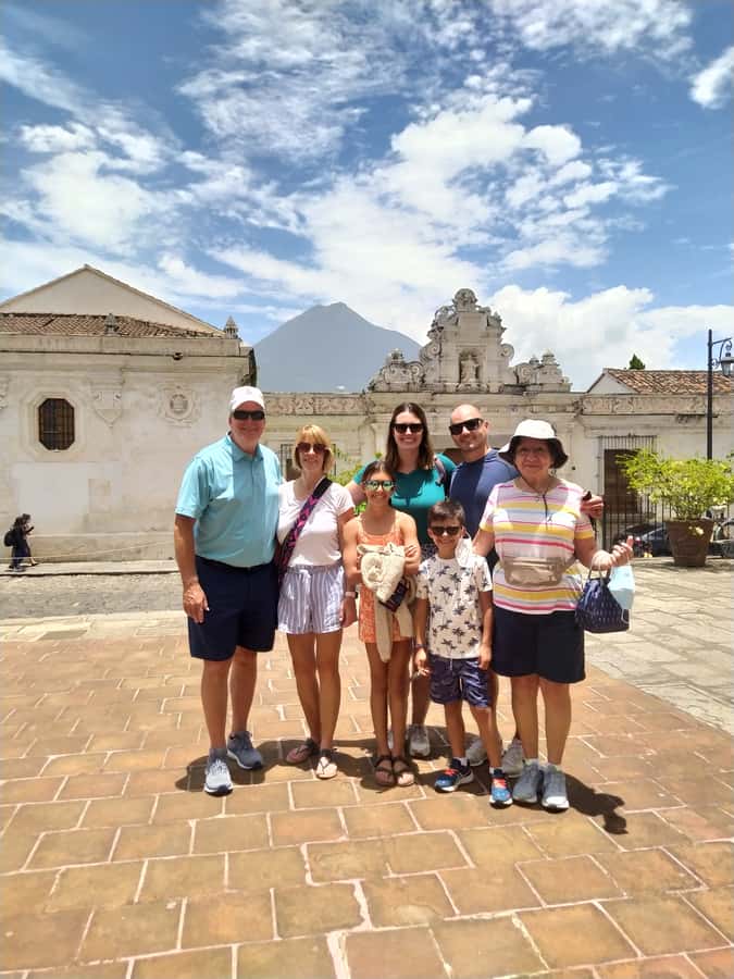 Antigua Guatemala: City Highlights Guided Walking Tour - Key points at a glance
