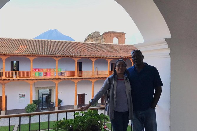 Antigua Guatemala Full-Day Shared City Tour - Santa Catalina Arch and the classic Antigua photograph