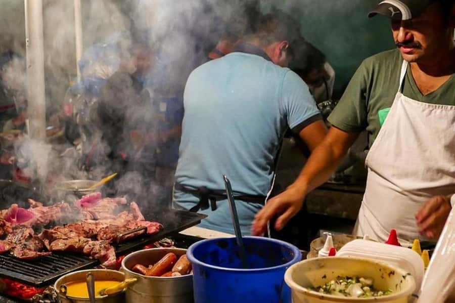Antigua Local: Evening Street Food Tour with Dinner - Key points to know before booking
