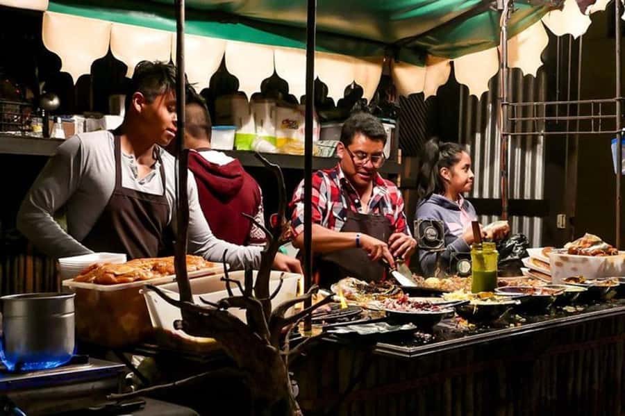 Antigua Local: Evening Street Food Tour with Dinner - Practical advice for getting the most from the evening