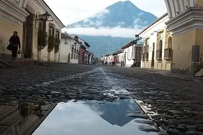 Antigua Sightseeing: Private Walking Tour Culture and History - Making the four to eight hours work for you