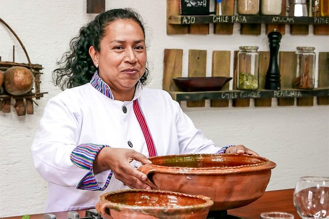 Authentic Guatemalan Cooking Class in Antigua - Key points at a glance