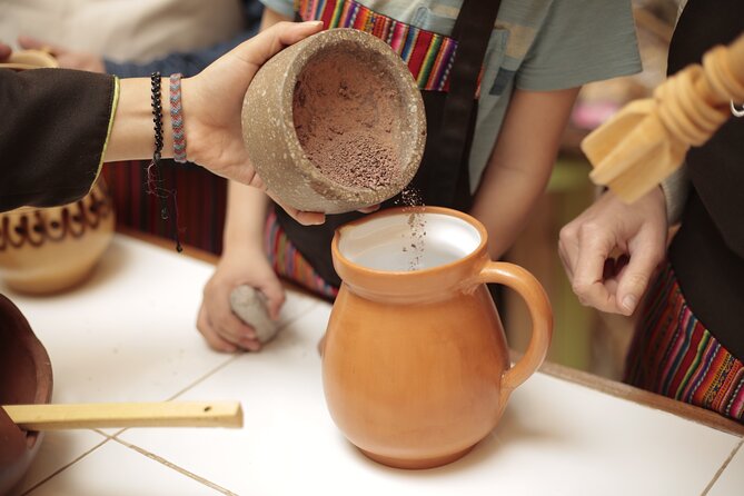 Bean-to-Bar Chocolate Workshop in ChocoMuseo Antigua - Starting with a cacao pod and a raw bean