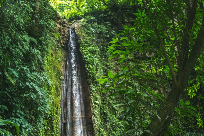 Best Rappel in Guatemala (45 mts. high waterfall near Antigua) - A 42-meter waterfall is the main event