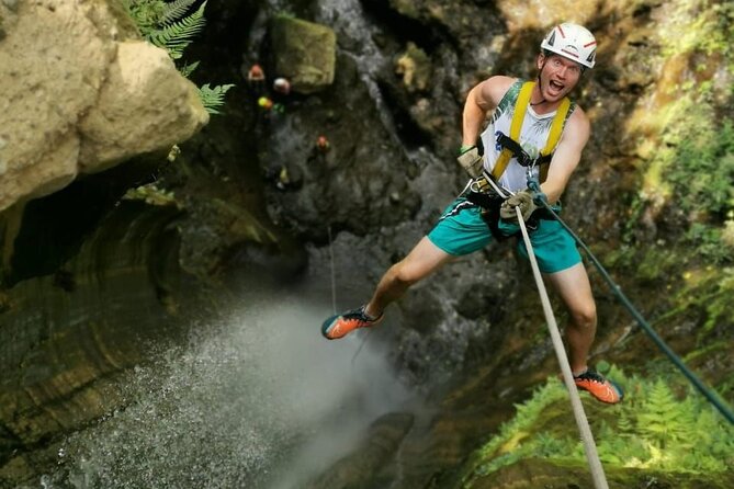 Best Rappel in Guatemala (45 mts. high waterfall near Antigua) - Training and safety before the descent