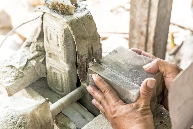 Carve your own jade piece in Antigua! - Key Points Before You Book