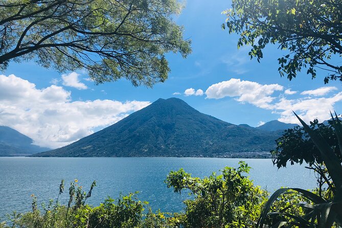 Chichicastenango and Lake Atitlan: From Traditions to Paradise - Another Hour Around Plaza y Mercado Santo Tomas
