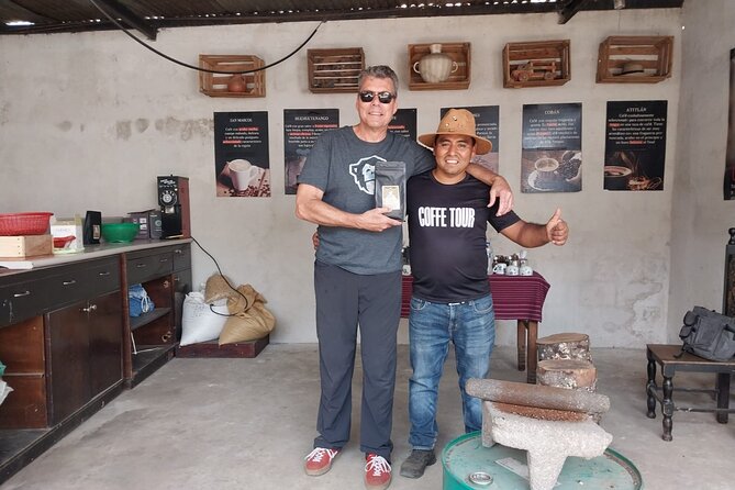 Coffee tour near the Agua Volcano with tasting - Timing, clothing, and cancellation details