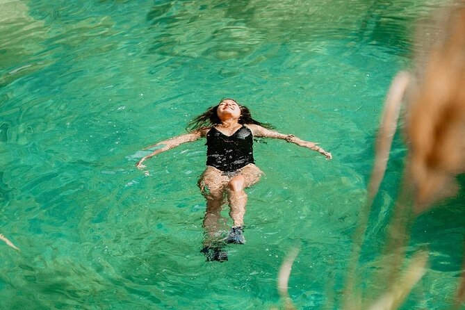 Discover The Paradisiacal Semuc Champey + Kanba Caves - Tour From Cobán - Lunch, tubing, and the order of the day