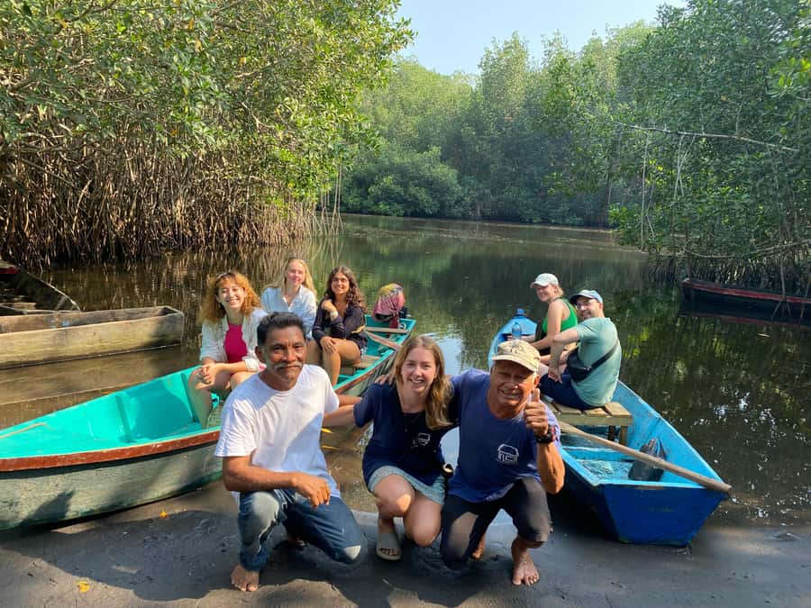 El Paredón: Mangrove Boat Tour with Optional Fishing - The first boat ride through El Paredón’s mangroves