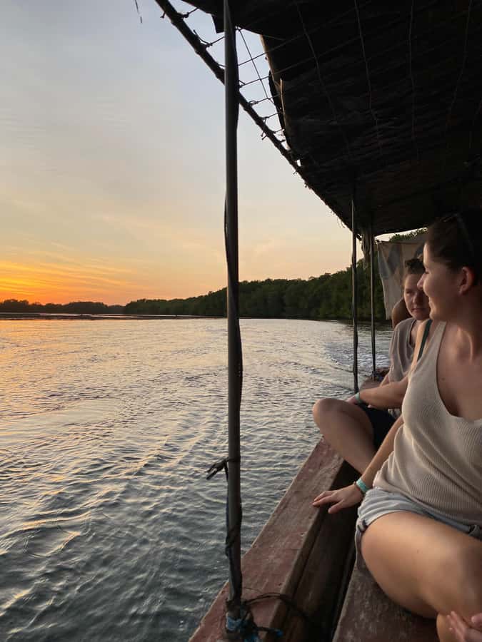 El Paredón: Sea Turtle and Salt Farm Tour - The 25-minute river ride