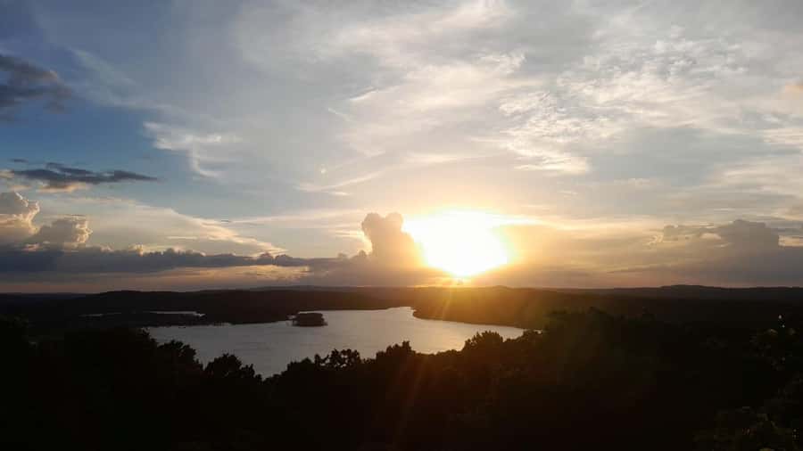 Flores: Yaxha Shared Sunset Tour with Transportation & Guide - Temple 216 and the sunset