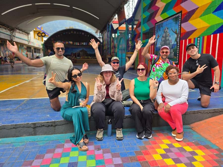 FROM ANTIGUA, ROUND TRIP: EXPLORING THE VILLAGES OF LAKE ATITLÁN. - The return through Panajachel and Antigua