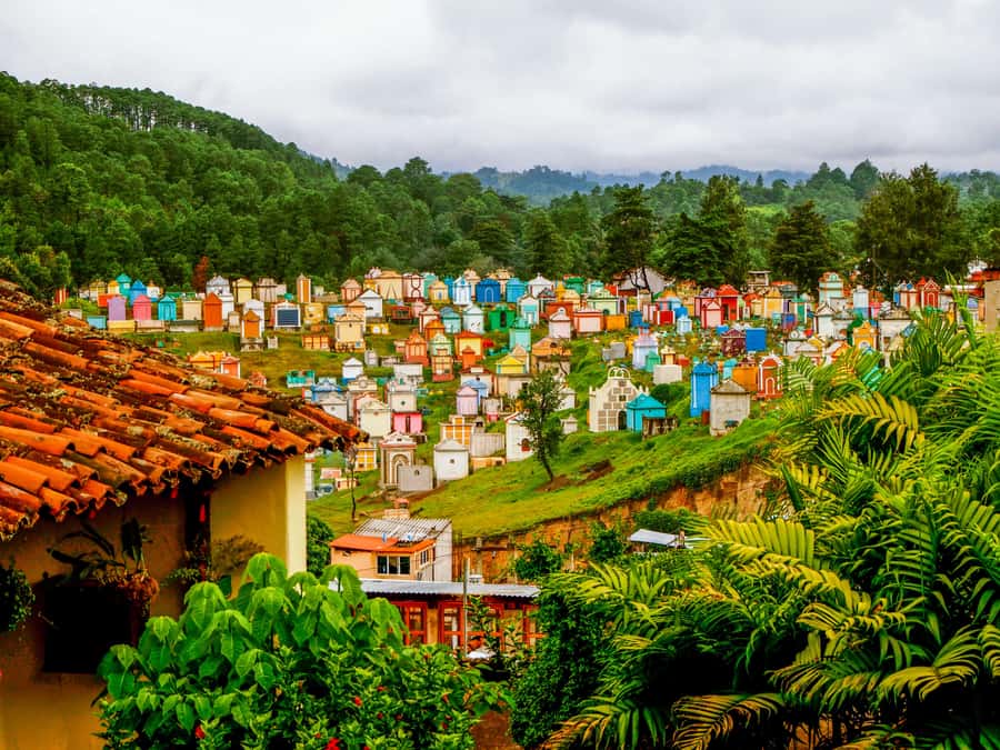 From Antigua to Chichicastenango: Mayan Market Day Trip - Who will enjoy this Chichicastenango experience
