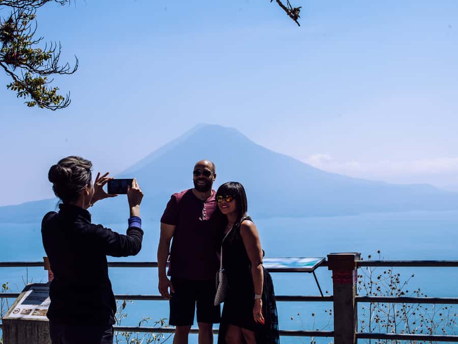 From Guatemala City: Chichicastenango and Lake Atitlan - How the guide can shape the experience