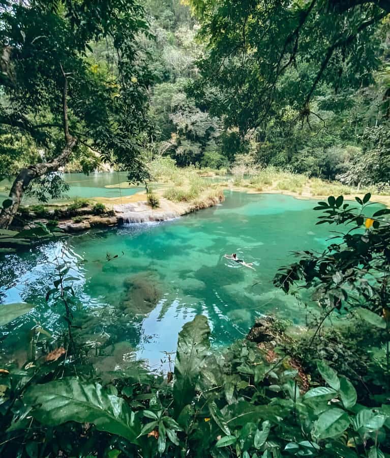 From Guatemala City Semuc Champey in one day. - The Guatemala City pickup sets the tone