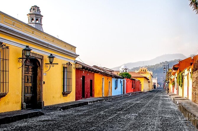 Full day Antigua Guatemala from Quetzal Port - Santa Catalina Arch and La Merced Church