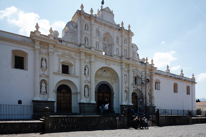 Half Day Experience in Antigua Guatemala - Central Park puts Antigua’s old city within reach