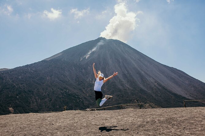 Hike Active Pacaya Volcano - Private Tour - The 1.5-Hour Walk Toward Pacaya
