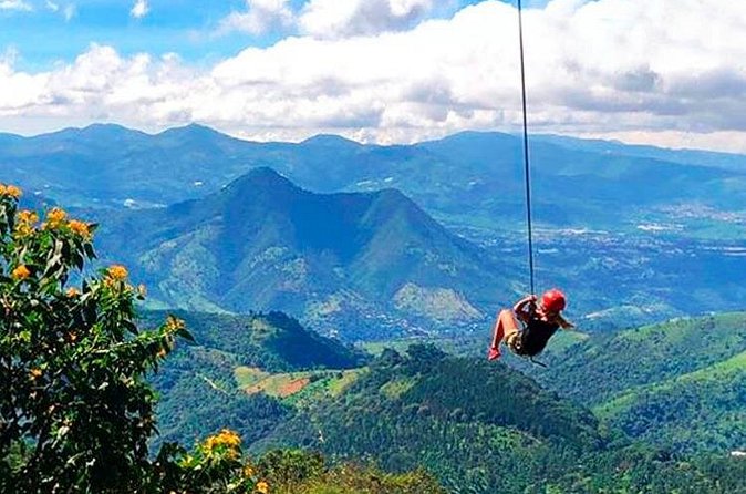 Hobbitenango, Altamira and Antigua Borial parks. - Booking timing and cancellation terms