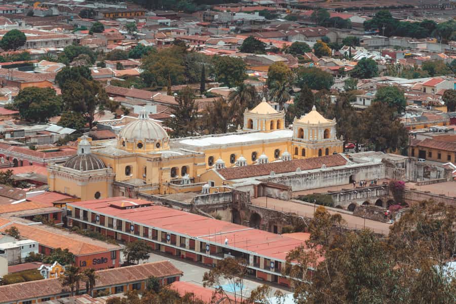 Iximche and Antigua Day Tour - Churches, Convents, and Calle del Arco