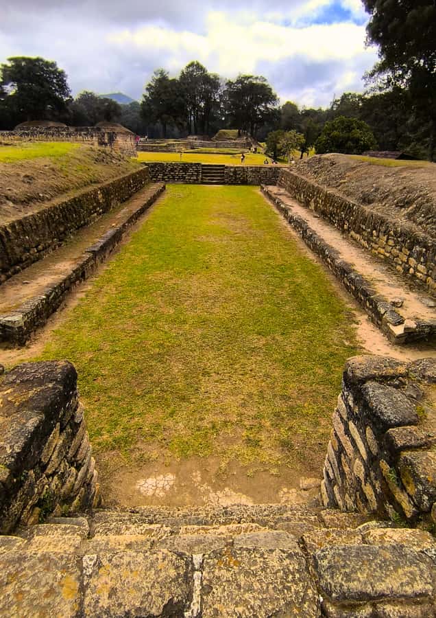 Iximché: Archaeological Site from Guatemala City - The two-hour ride from Guatemala City