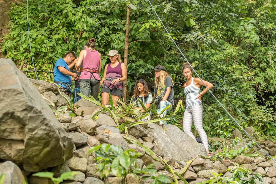 Kayak Hike Adventure. Visit Tzununa, Jaibalito, Santa Cruz - Who should book this experience?