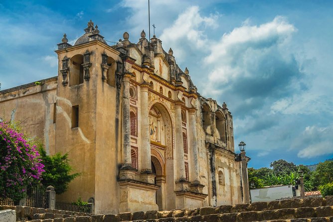 La Antigua Guatemala´s Surrounding Villages - Culture & Color - San Antonio Aguas Calientes and the weaving tradition