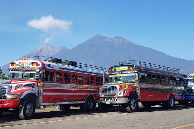 La Antigua Guatemala´s Surrounding Villages - Culture & Color - San Pedro Las Huertas: plazas, laundry, and the Esquisuchil tree
