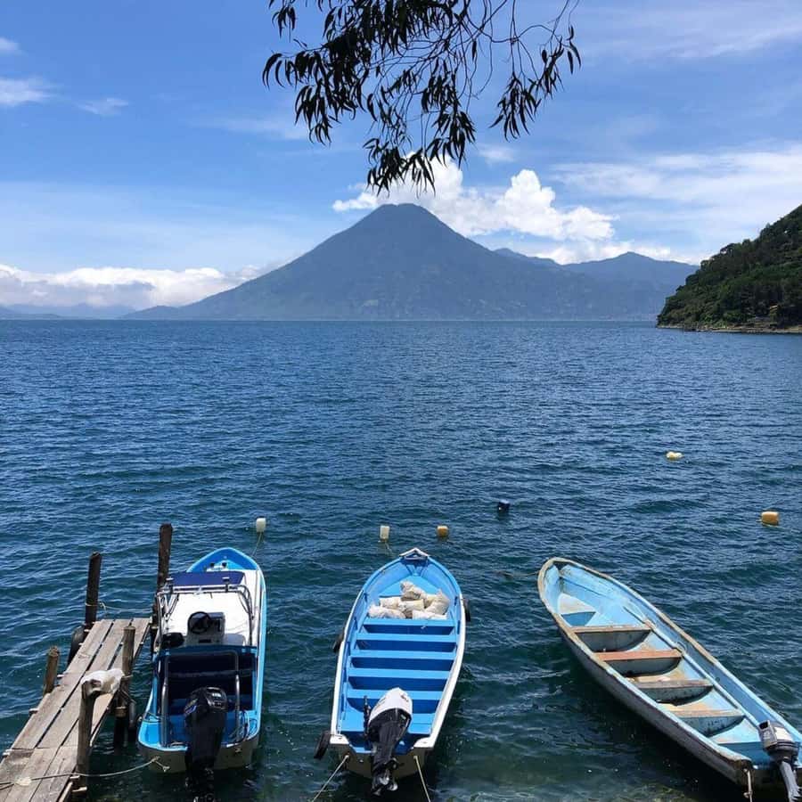 Lake Atitlan Walking Tour in 4 Different Towns - Lunch with a taste of Guatemala