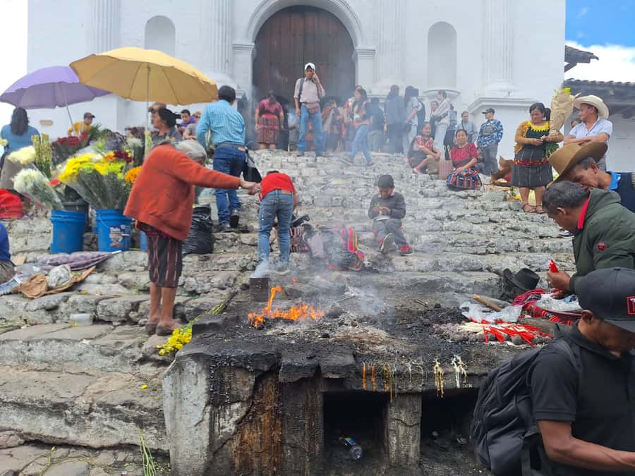 One-day visit to Chichicastenango from Antigua Guatemala - A closer look at the day’s timing