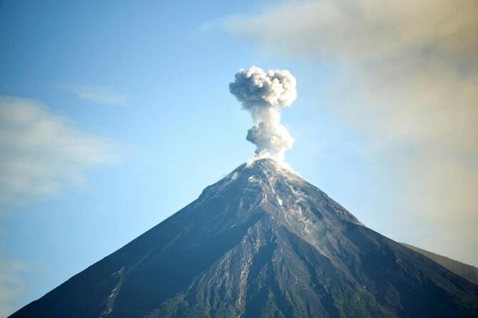 Pacaya volcano adventure from Quetzal port. - Setting out from Puerto Quetzal at 7:00 am