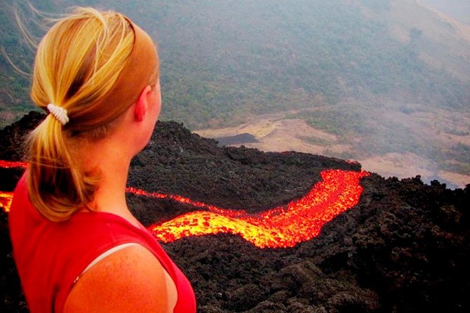 Pacaya Volcano Hikking from Guatemala City - A 3.7-Kilometer Climb Through Forest, Farmland, and Ash