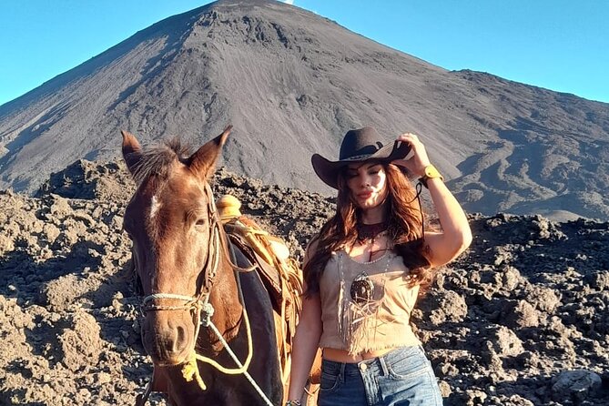 Pacaya Volcano Horseback Fast Ride Lava Pizza Chef - Riding through coffee plantations and San Vicente Pacaya