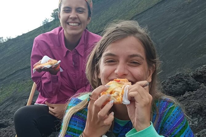 Pacaya Volcano Vistas + Enjoy Pizza Surrounded by The Volcano - Who will enjoy this Pacaya experience?
