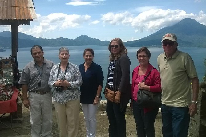 PRIVATE SHUTTLE ANTIGUA - LAKE ATITLAN or Vice-versa - Leaving Antigua by private minivan
