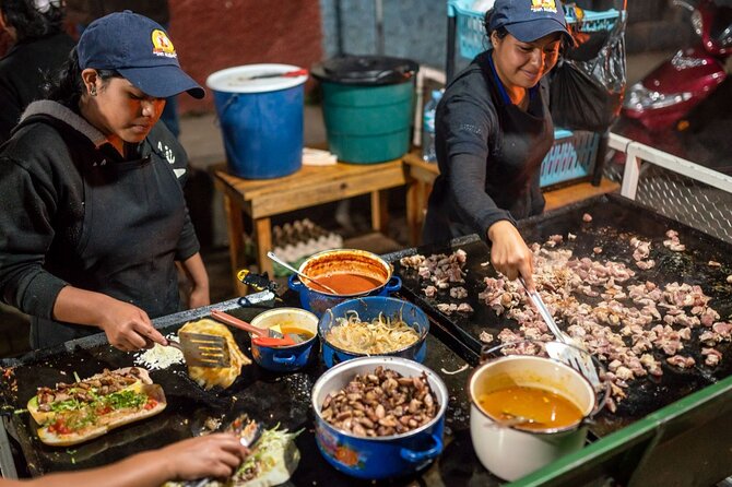 Private Street Food Tour in Antigua Guatemala - Why an evening food tour works well in Antigua
