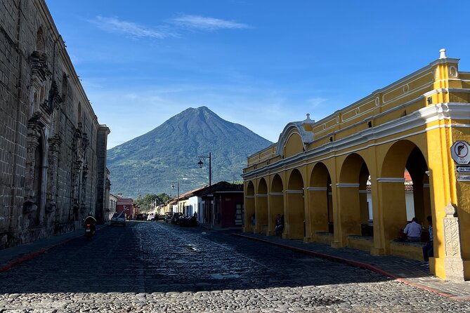 Private Transfer from La Aurora International Airport to Antigua - Luggage rules and what they mean