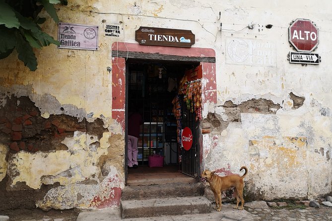 Private Walking tour of Antigua Guatemala - The Jesuit complex and Spanish restoration