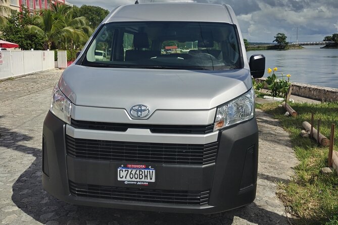 Same day Round-Trip Private Transfer to Tikal from Belize Border - The ride from Belize to Tikal