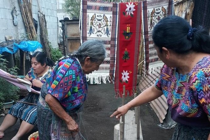 San Antonio Aguascalientes Weaving Tour from Antigua - Why the private format matters