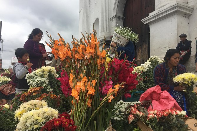Shared shuttle - Visit Chichicastenango Market - Key points to know before you book
