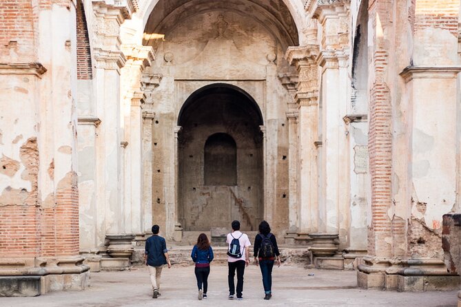 Shared Transportation from Guatemala City to Antigua - Leaving Guatemala City without the usual fuss