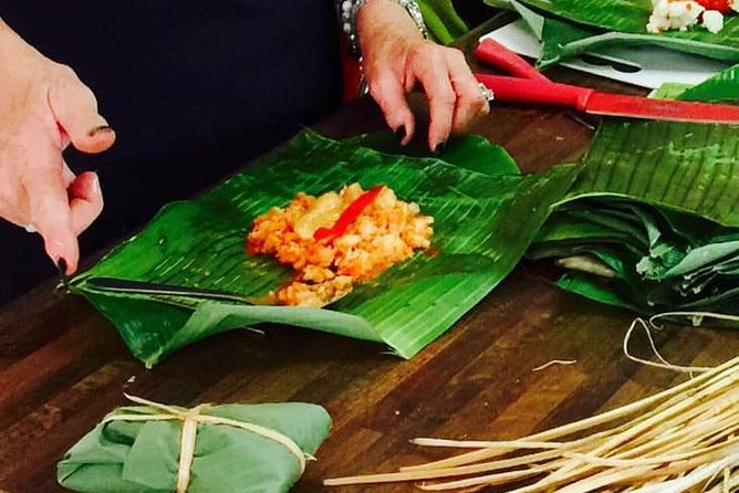 Small-Group Cooking Class in Antigua from Guatemala City - A group of eight keeps the lesson personal