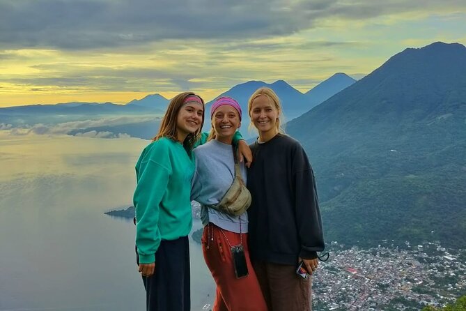 Sunrise Hike Tour on Indian's Nose Mountain - The 45-minute climb: short, steep, and done in the dark