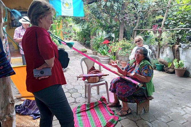 Textile tour from Puerto Quetzal - Starting at Mercado de Artesanias in central Antigua