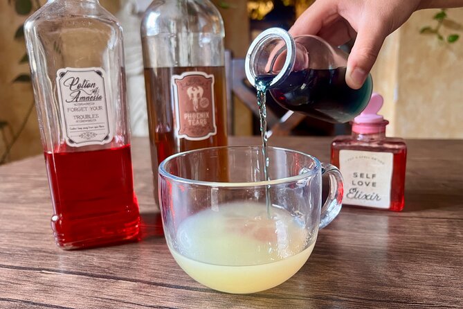 The Enchanted Cauldron: Mixology Experience in Antigua - Brewing the elixir with your own group