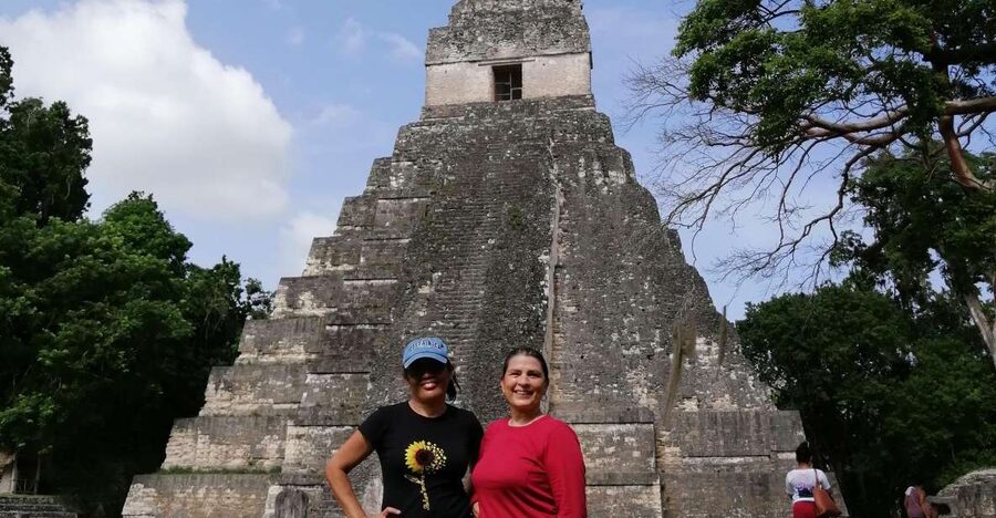 Tikal From Flores: With Transportation Lunch and Local Guide - Twenty-Five Minutes for Shopping and Free Time